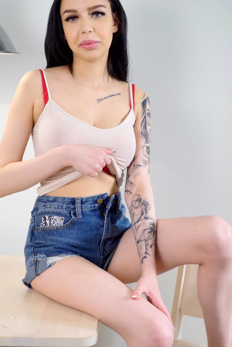 Варвара, 23 года, 1 размер груди